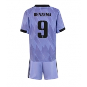 Billige Real Madrid Karim Benzema #9 Udebanetrøje Børn 2022-23 Kort ærmer (+ bukser)