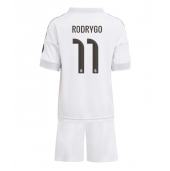 Billige Real Madrid Rodrygo Goes #11 Hjemmebanetrøje Børn 2025-26 Kort ærmer (+ bukser)