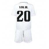 Billige Real Madrid Vinicius Junior #20 Hjemmebanetrøje Børn 2022-23 Kort ærmer (+ bukser)