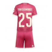 Billige Real Madrid Yan Diomande #25 Tredje trøje Børn 2026-27 Kort ærmer (+ bukser)