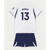 Billige Tottenham Hotspur Destiny Udogie #13 Hjemmebanetrøje Børn 2026-27 Kort ærmer (+ bukser)