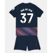 Billige Tottenham Hotspur Micky van de Ven #37 Udebanetrøje Børn 2026-27 Kort ærmer (+ bukser)