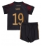 Billige Tyskland Leroy Sane #19 Udebanetrøje Børn VM 2022 Kort ærmer (+ bukser)