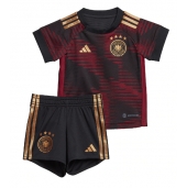Billige Tyskland Udebanetrøje Børn VM 2022 Kort ærmer (+ bukser)